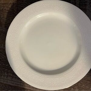 Cielo Porcelain Floral Embossed Plate 10’’ White Round Dinnerware Set of Four